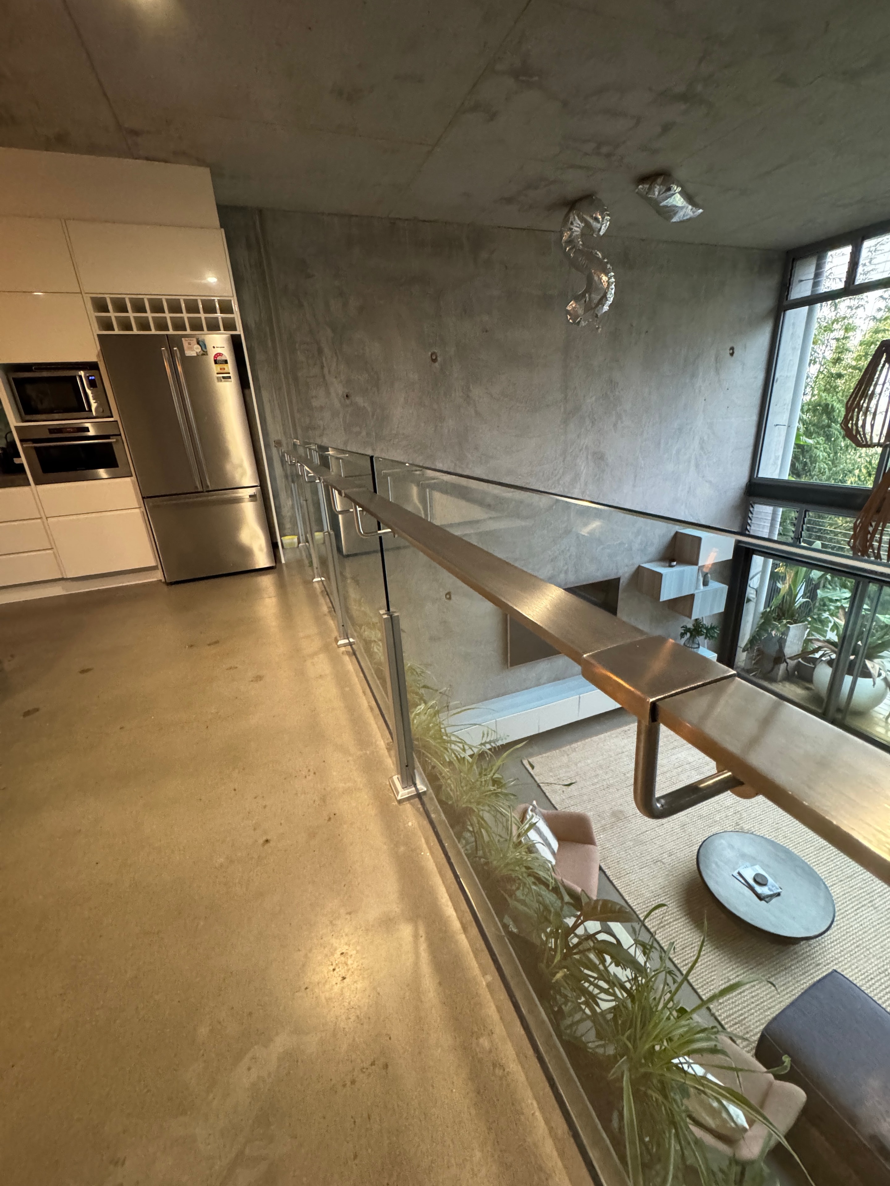 Airbnb property maintenance service